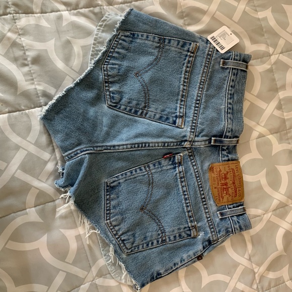 LEVIS - Picture 2 of 3